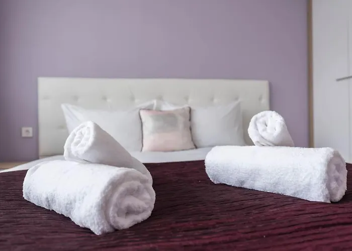 Linden Guest Apartment Warna